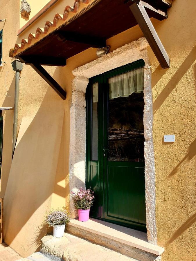 Agriturismo Alveare Finale Ligure Bagian luar foto