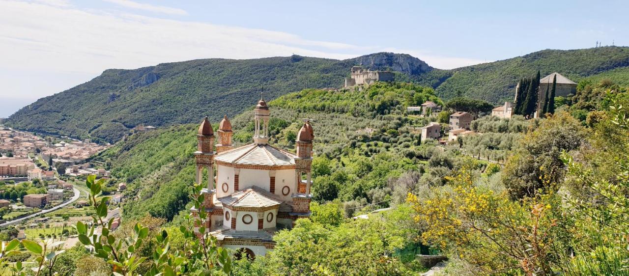 Agriturismo Alveare Finale Ligure Bagian luar foto