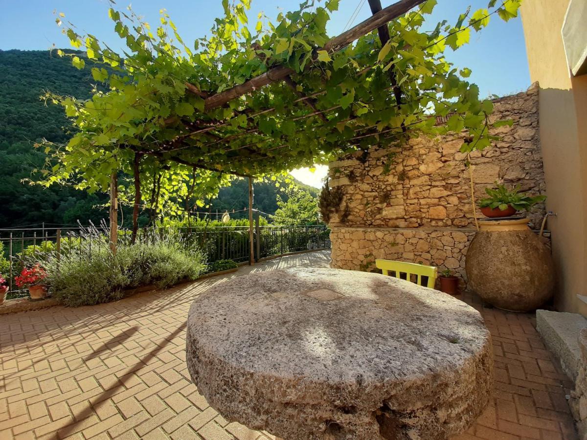Agriturismo Alveare Finale Ligure Bagian luar foto